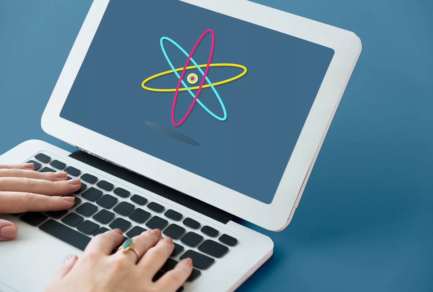 Назначение React